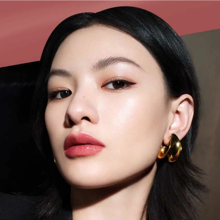 ​不同肤色 怎么涂口红才显白